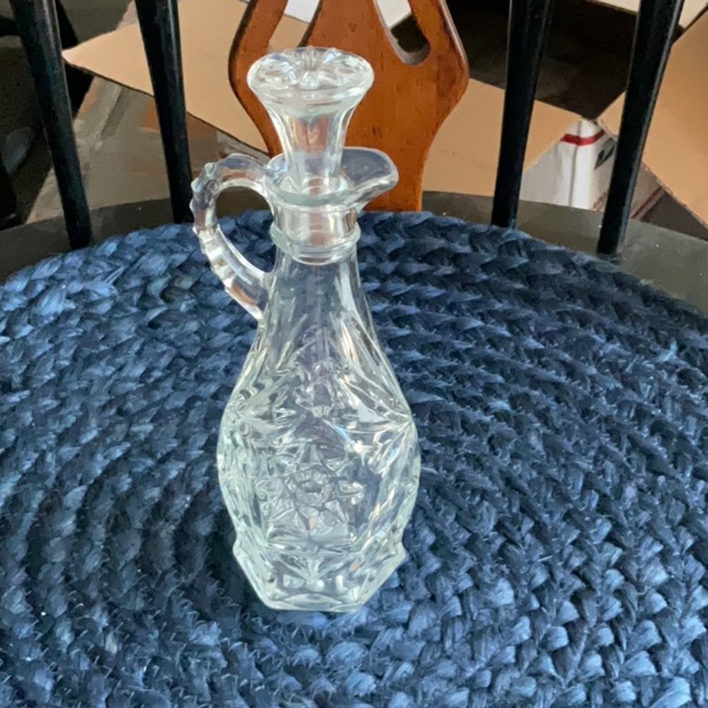 1 Anchor Hocking Vtg Star of David Glass Oil Vinegar Bottle Cruet w/ Stopper